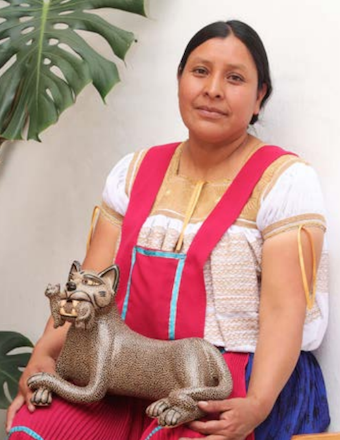Antsetik’s pas platones del valle /mujeres trabajando en platos