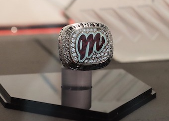 Un anillo de reyes
