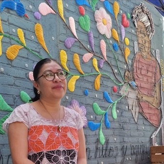 Mi abuela y sus flores: Bordar en grande
